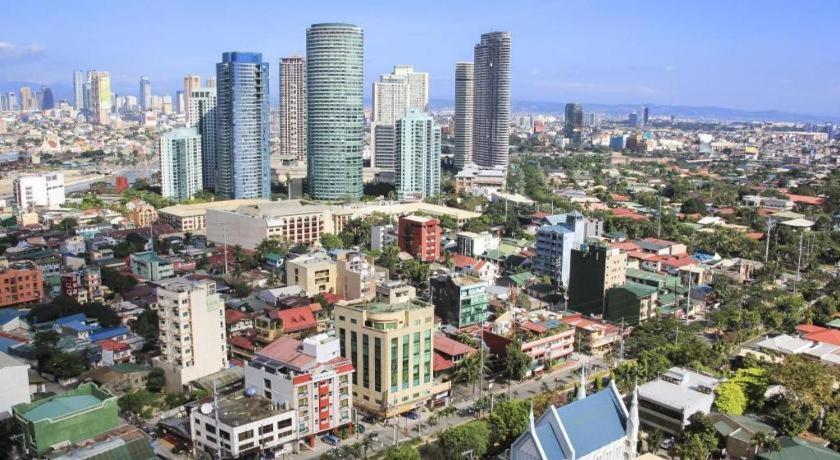 Hotel Dream World Araneta Cubao Кесон-Сити Экстерьер фото